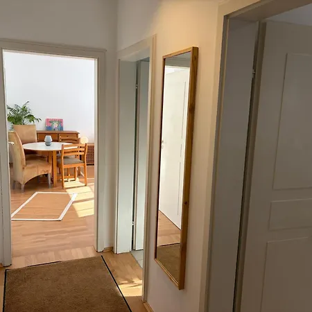 Rothenburg - Altstadtnah Mit Parkplatz, Terrasse Und Kueche Apartment